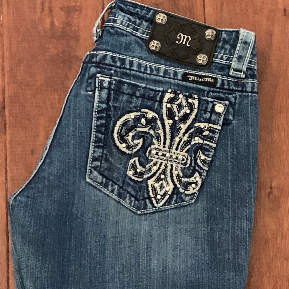 Miss Me Fleur De Les Cutoff Shorts, Size 30